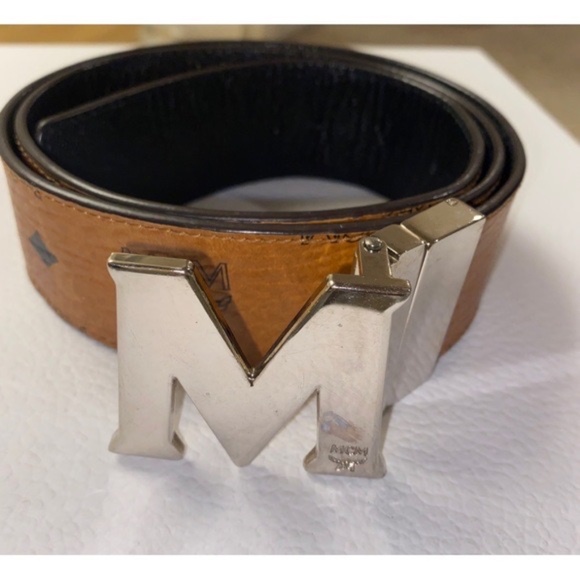 Authentic MCM reversible cognac/black belt with silver buckle.Preowned